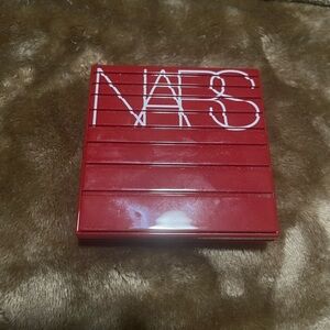 NARS Bold Red Compact